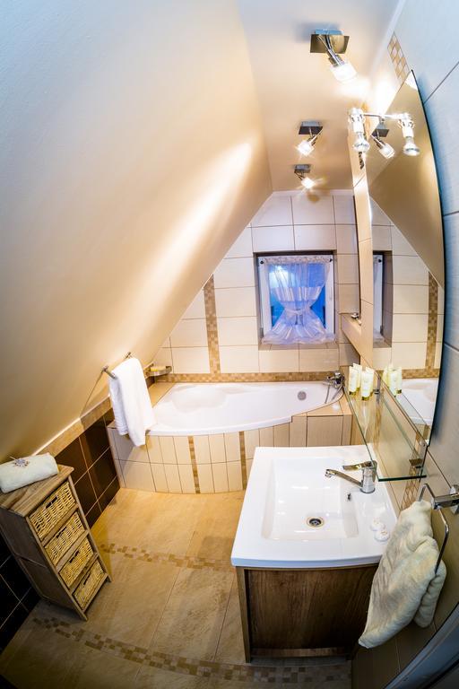 Modern Apartamento Zgorzelec Quarto foto